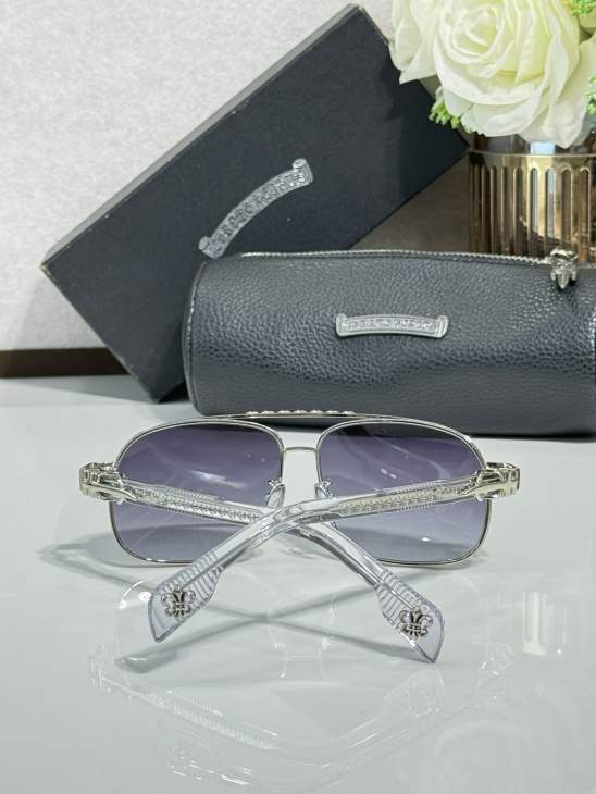 Picture of Chrome Hearts Sunglasses _SKUfw77816712fw